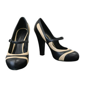 Bottega Veneta Mary Jane Strap Chunky Heel Sz 37.5 Leather Black Tan Almond Toe